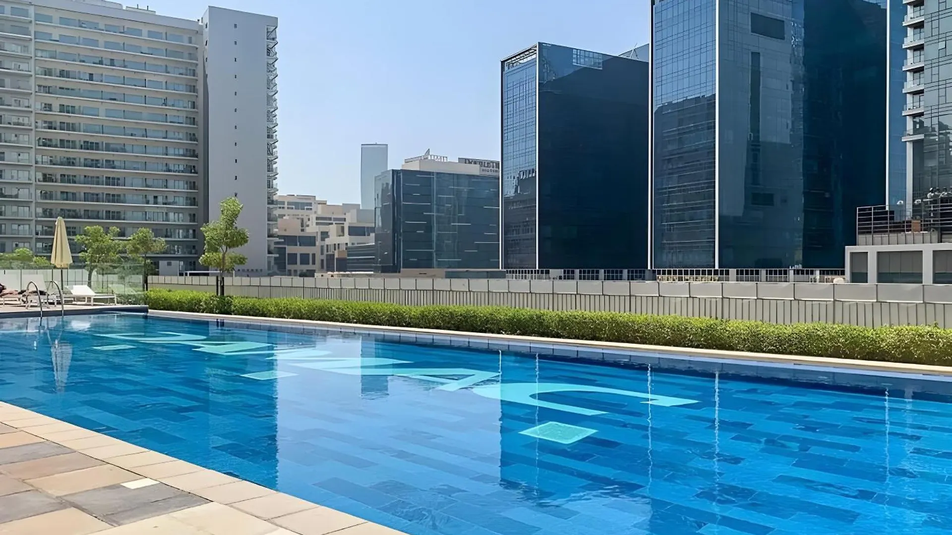 Lavish 1Br At Reva Residences Business Bay By Deluxe Holiday Homes Dubai Apartment