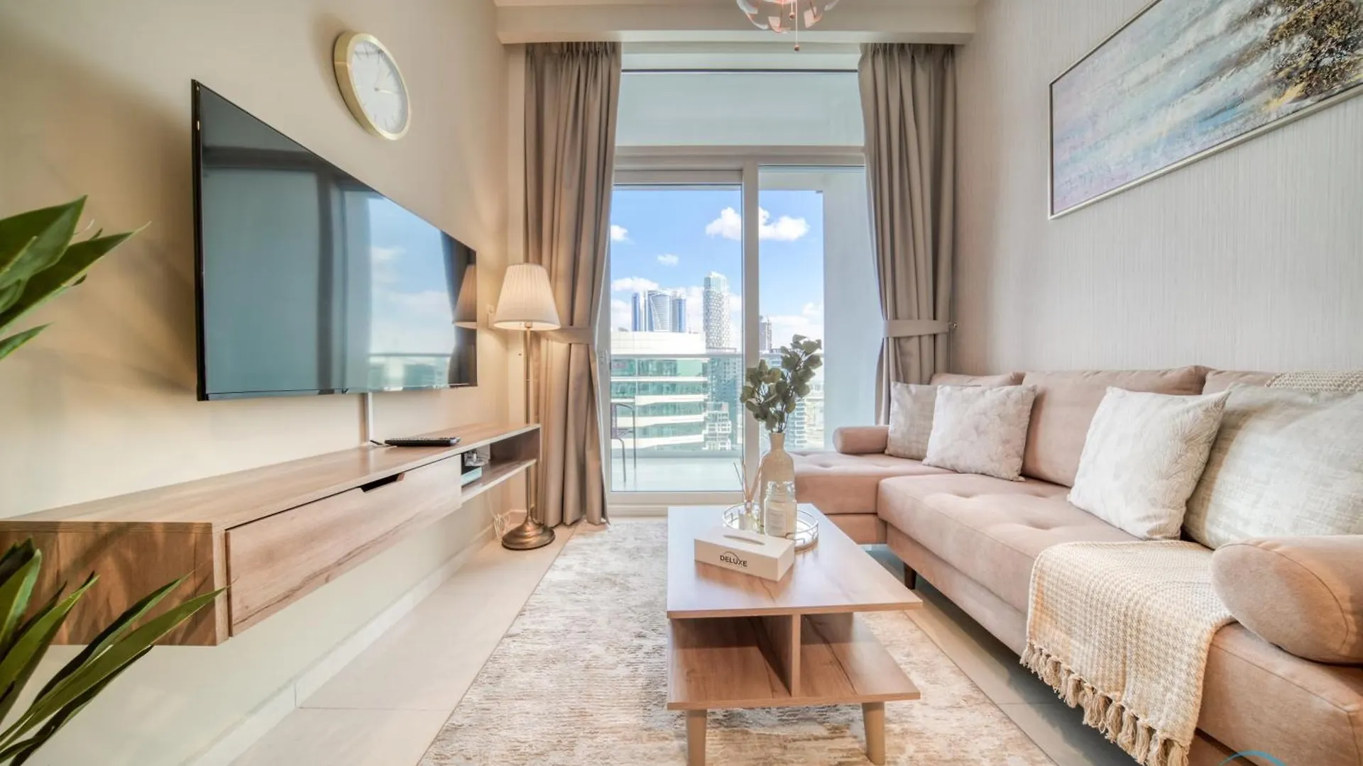 Lavish 1Br At Reva Residences Business Bay By Deluxe Holiday Homes Dubai Apartment